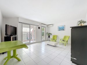 Nice Cimiez – 3 bedrooms corner apartment with garage in Cimiez