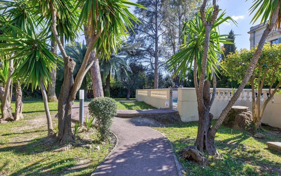 Nice – Cimiez Apartment 2 rooms 65m2 to sale