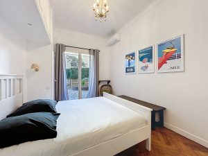 Nice Promenade des Anglais – Beau 3 pièces 72 m² avec jardin en front de mer