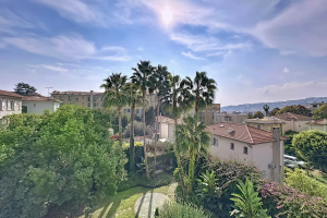 Duplex d’Exception à Cimiez avec Vue Mer Panoramique