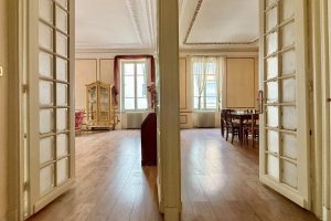 Musiciens – L’élégance d’une Villa de la Renaissance Italienne au cœur de la ville
